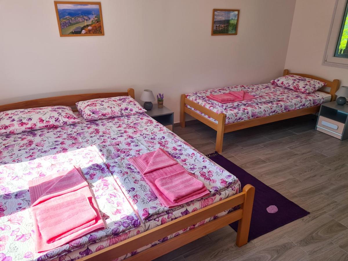 Apartmani Kuljanin Donji Milanovac Eksteriør billede