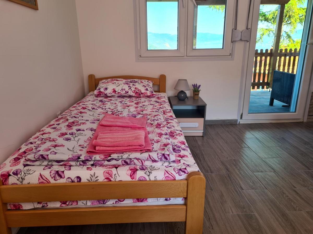 Apartmani Kuljanin Donji Milanovac Eksteriør billede