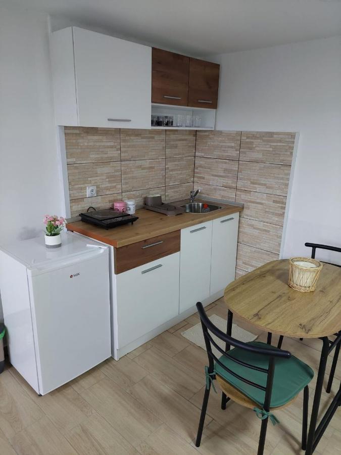Apartmani Kuljanin Donji Milanovac Værelse billede